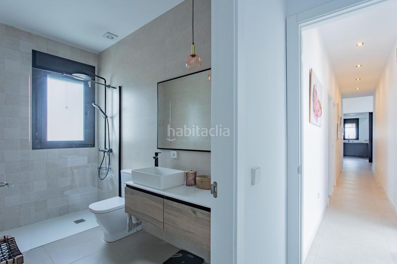 Foto 1ec6b376-5b43-4d1f-9a1a-400051e37772. Chalet  en La Barrosa Chiclana de la Frontera