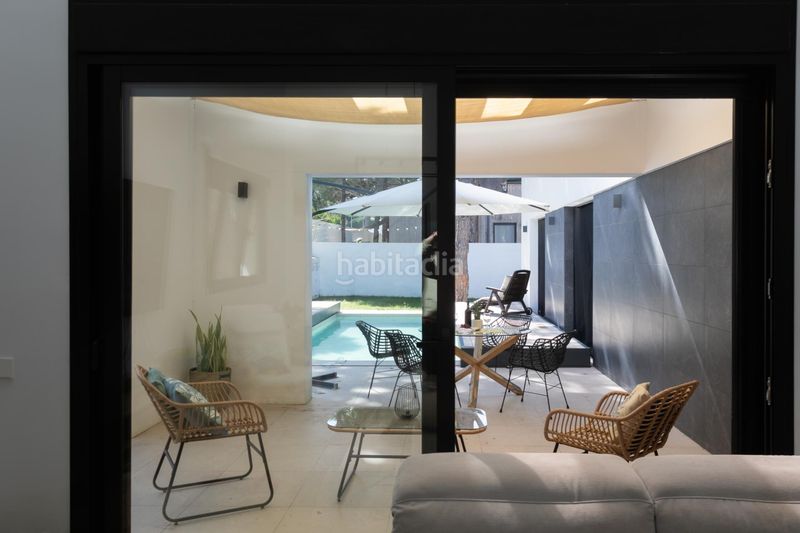 Foto 501d266a-7f56-45b8-9561-45ea920e768c. Chalet  en La Barrosa Chiclana de la Frontera