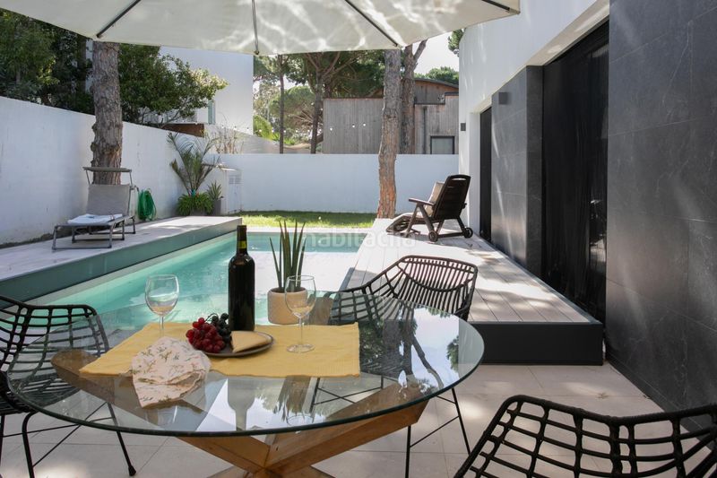 Foto 51ea22ac-8677-4fa2-a6b5-e9fe3ceea2d3. Chalet  en La Barrosa Chiclana de la Frontera