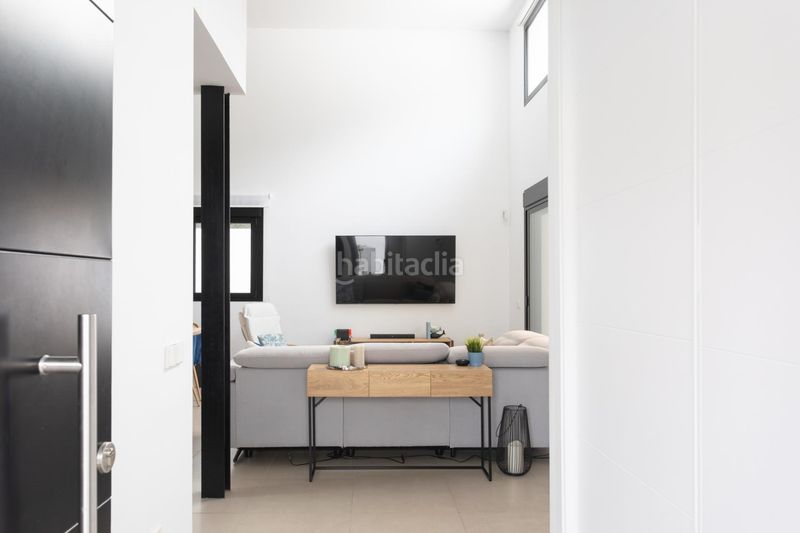 Foto f98b533f-d736-42ff-9028-9f78b8d89bc9. Chalet  en La Barrosa Chiclana de la Frontera