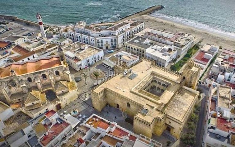 Foto e83d7e82-a18b-409f-a379-5f44b7ada887. Apartament 85m<sup>2</sup> a calle mina 28 a Centro - La Costilla Rota