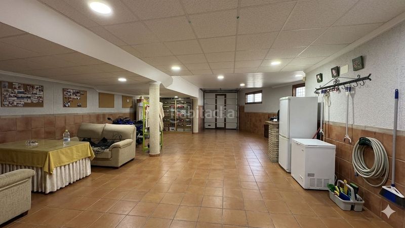 Foto c3a6a587-7cab-41f8-8e42-5b35d94e9186. Casa adossada amb aparcament piscina a Arcos de la Frontera