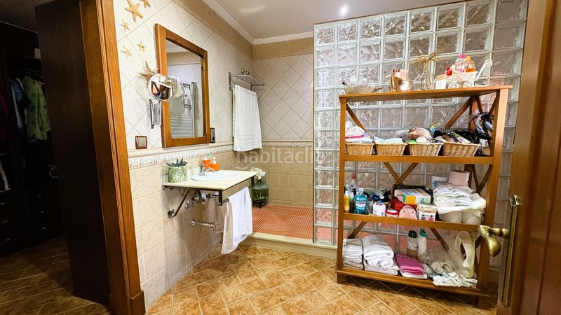 Foto faf398c8-ec0a-4318-a9e2-e689ece8e017. Casa adossada amb aparcament piscina a Arcos de la Frontera