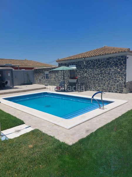 Foto 0821d725-1430-45c4-8621-895cd805d632. Xalet amb aparcament piscina a Los Franceses - La Vega Chiclana de la Frontera