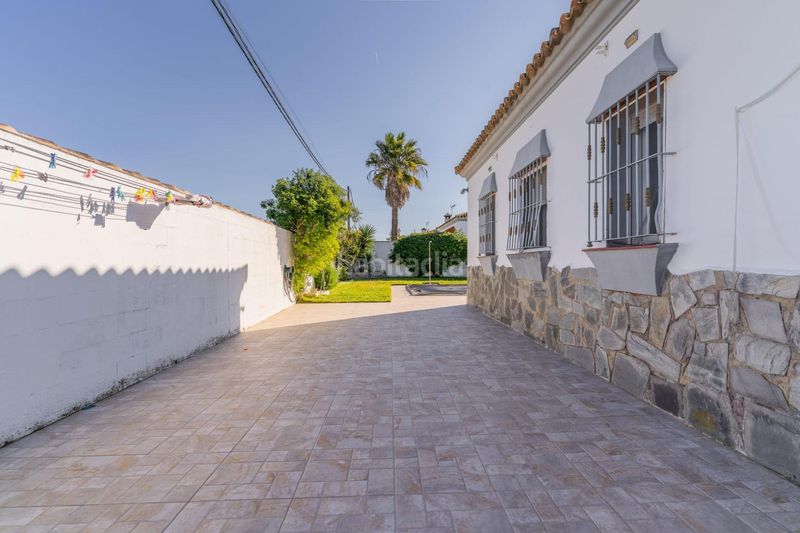 Foto a6ce3928-ac03-47b2-9ceb-8b783317cb93. Xalet amb aparcament piscina a Los Franceses - La Vega Chiclana de la Frontera