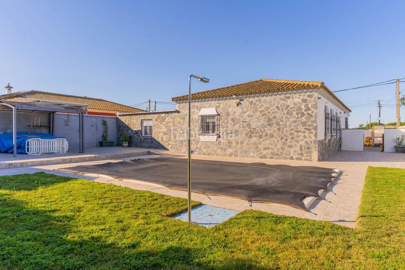 Foto b19e7c87-531d-4e34-9e73-ae00e47828b0. Xalet amb aparcament piscina a Los Franceses - La Vega Chiclana de la Frontera