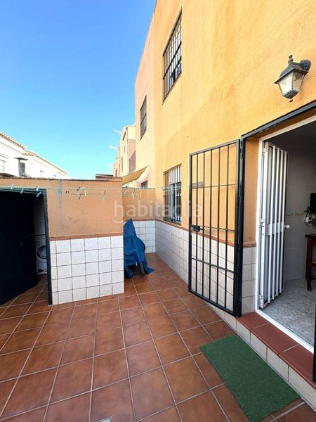 Foto 3ff578fa-1727-4d65-987e-feae12424841. Casa adossada a Núcleo urbano Chiclana de la Frontera