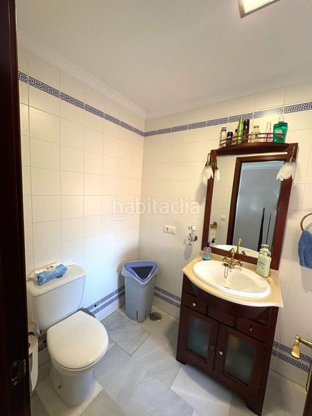 Foto b23e78e2-c52e-4684-a58a-878a634417f8. Casa adossada a Núcleo urbano Chiclana de la Frontera
