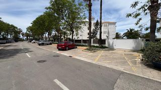 Aparcament cotxe a 2 Avenida Nuevo Oasis del Sur