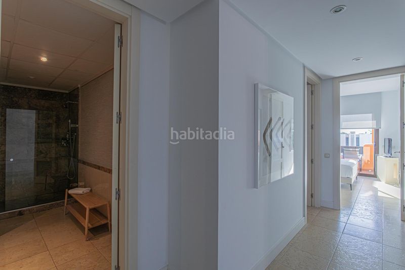 Foto 5156011c-e8b6-477e-b7e4-0edba742fdd4. Apartament amb aparcament piscina a Los Gallos Chiclana de la Frontera