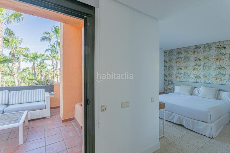 Foto 72153858-7127-4692-8e75-ac057112132d. Apartament amb aparcament piscina a Los Gallos Chiclana de la Frontera
