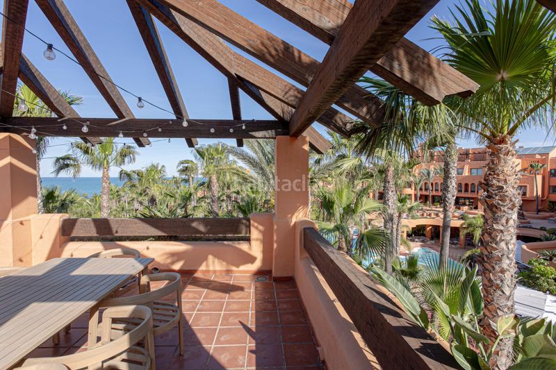 Foto 94e288fc-38ae-440d-b0ad-2fcae34e5d64. Apartament amb aparcament piscina a Los Gallos Chiclana de la Frontera