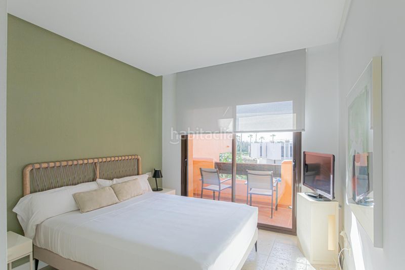 Foto a1ef593a-4783-460b-a504-be03fe4cab6e. Apartament amb aparcament piscina a Los Gallos Chiclana de la Frontera
