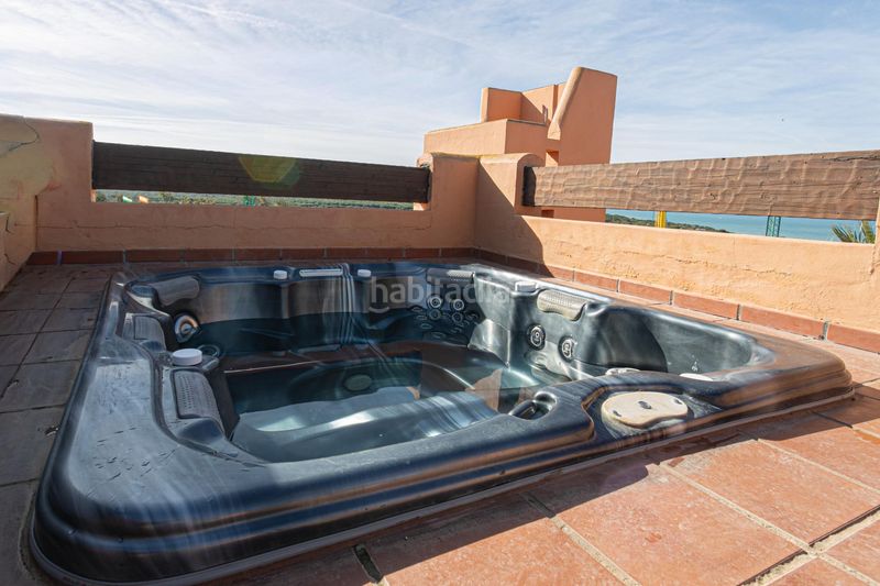 Foto af5fe4b4-2a41-424d-b131-914da05661b9. Apartament amb aparcament piscina a Los Gallos Chiclana de la Frontera