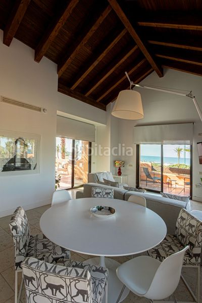 Foto c5d30033-22a2-47e7-baee-29e96363c2c8. Apartament amb aparcament piscina a Los Gallos Chiclana de la Frontera