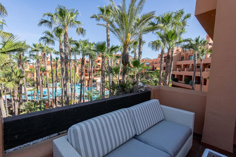 Foto d8e6faa3-c250-482a-90b4-d284fc735da1. Apartament amb aparcament piscina a Los Gallos Chiclana de la Frontera
