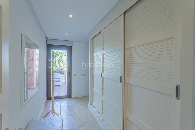 Foto e7d94047-29e7-4bfa-88e7-8c071c92fb34. Apartament amb aparcament piscina a Los Gallos Chiclana de la Frontera