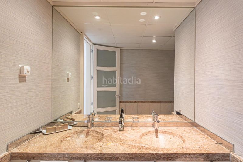 Foto ed731ce7-62f7-44ab-8640-bf8380558555. Apartament amb aparcament piscina a Los Gallos Chiclana de la Frontera