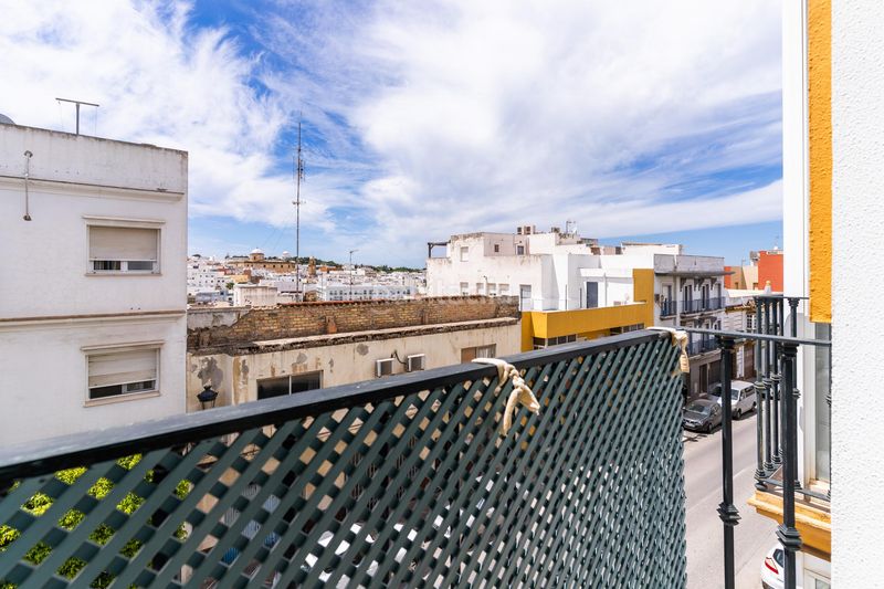 Foto b226b477-d553-41e7-80ce-d1a9edcc7b6d. Apartament amb aparcament a La Banda - Campo de Fútbol Chiclana de la Frontera