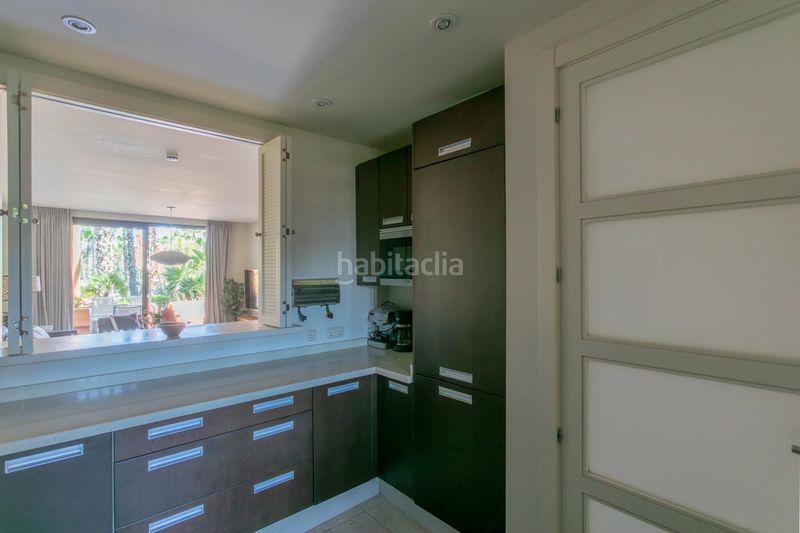 Foto 1c56c871-50eb-45d4-8f07-e42f74beae2b. Apartament amb aparcament piscina a La Barrosa Chiclana de la Frontera