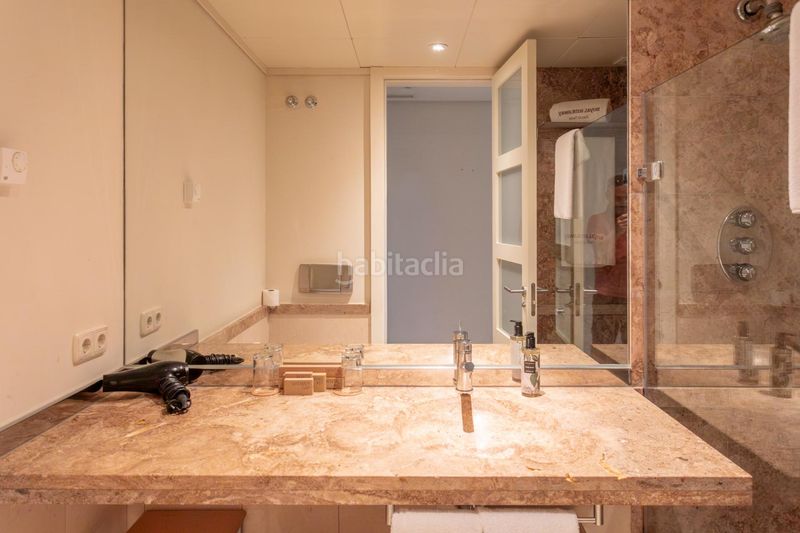 Foto 1f1e84d3-c675-4c46-aae1-912303f357bf. Apartament amb aparcament piscina a La Barrosa Chiclana de la Frontera