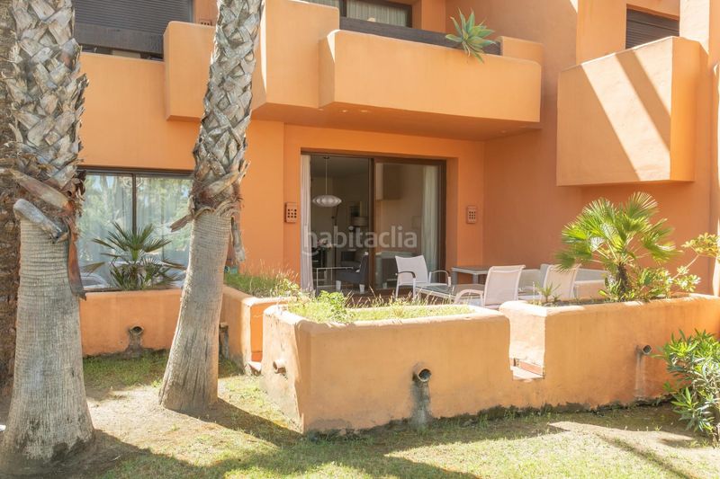 Foto 32fde135-1137-46f0-81c2-bcfefe35c9ac. Apartament amb aparcament piscina a La Barrosa Chiclana de la Frontera