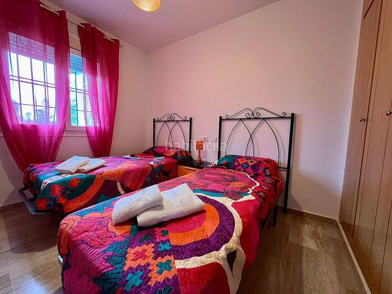 Foto 7f92f1ec-44e8-431a-854d-eb27af0f943e. Apartament amb aparcament a La Barrosa Chiclana de la Frontera