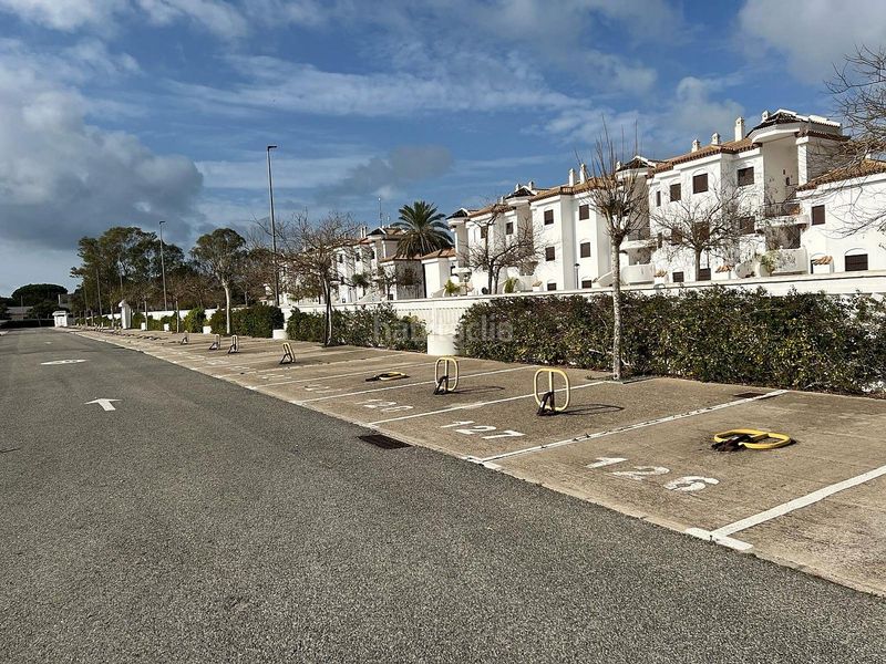 Foto ba042268-beec-445a-99e0-cc0a3d158fc6. Apartament amb aparcament a La Barrosa Chiclana de la Frontera