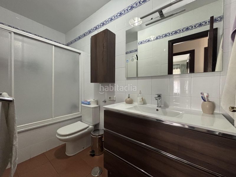 Foto 52c4cd8c-8850-47a8-a739-b5705314d78b. Casa adossada amb aparcament a Centro Ronda