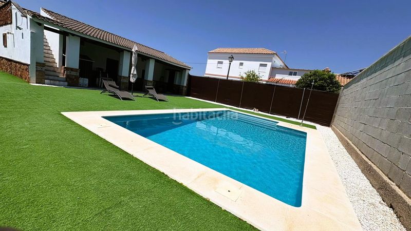 Foto f4e237d8-261e-4197-a178-6d36c97b3dd0. Chalet  en Arcos de la Frontera