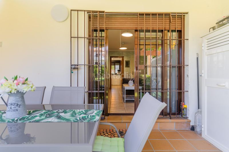 Foto 6679e0ab-0de5-4ada-9716-ec296c64e1d0. Apartament amb aparcament piscina a La Barrosa Chiclana de la Frontera