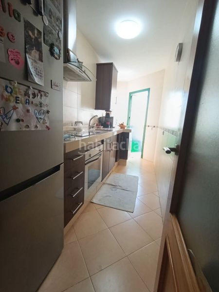 Foto 6305a535-d61a-49ed-9dc5-84e437c4a01a. Apartamento duplex en La Banda - Campo de Fútbol Chiclana de la Frontera