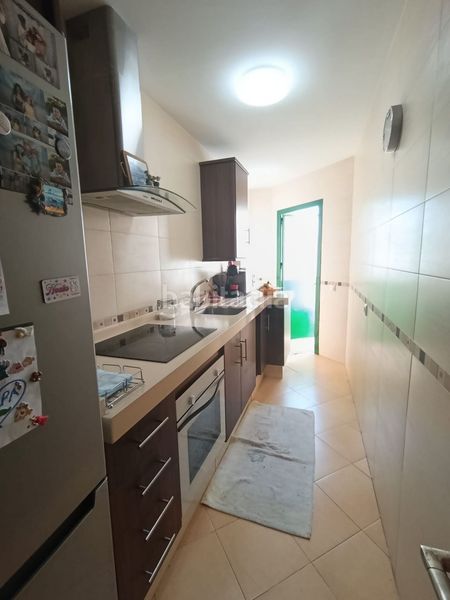 Foto b51ca766-4c63-4cc9-89b1-096fb6c7ed93. Apartamento duplex en La Banda - Campo de Fútbol Chiclana de la Frontera