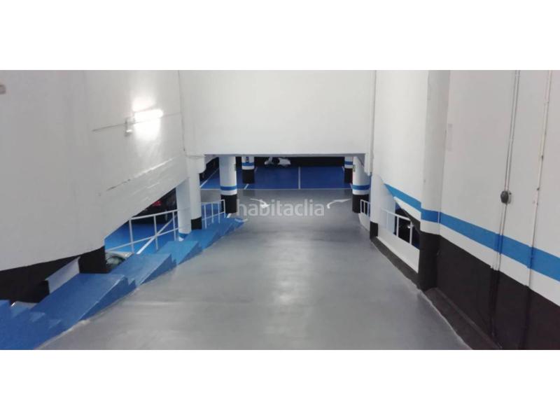 Foto 5ac4ed53-0039-4ecc-98e0-ac63a252947f. Autoparkplatz in Alhóndiga Bilbao