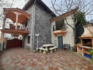 Casa a schiera  Menendez pelayo. Casa adosada en venta en ramales