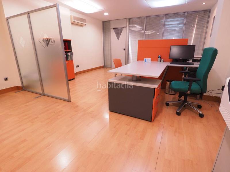 Foto f75189a1-e7ac-4205-8822-0da1a49b49f0. Ufficio in Zona Indautxu Bilbao