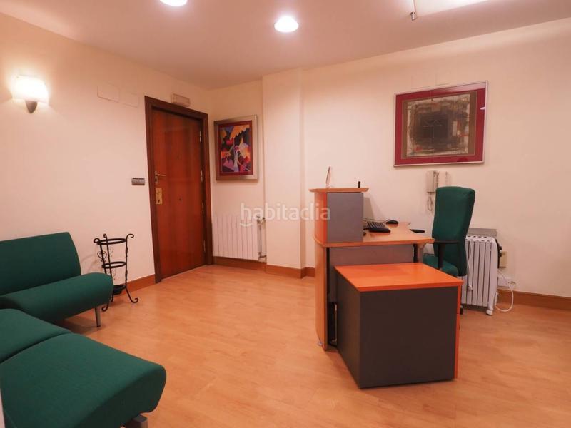 Foto fc11d96e-a938-4a64-a7a0-cb7b07f46dd0. Ufficio in Zona Indautxu Bilbao