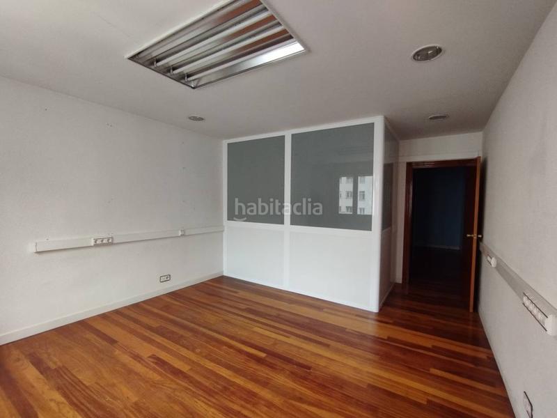 Foto 02eed2c5-2769-4195-b0d7-e767ae47b621. Affitto ufficio con riscaldamento in Sabino Arana-Jesuitas Bilbao