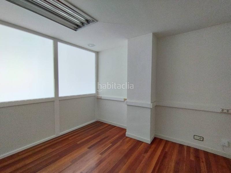 Foto cd7d21e9-7c01-49ba-a417-095e218150e5. Location bureau avec chauffage dans Sabino Arana-Jesuitas Bilbao