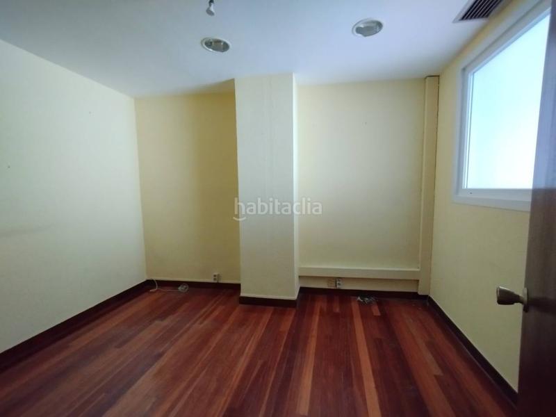 Foto 5033ba6c-ae0e-45c1-bde5-f661c186a3ce. Rent office space with heating in Sabino Arana-Jesuitas Bilbao