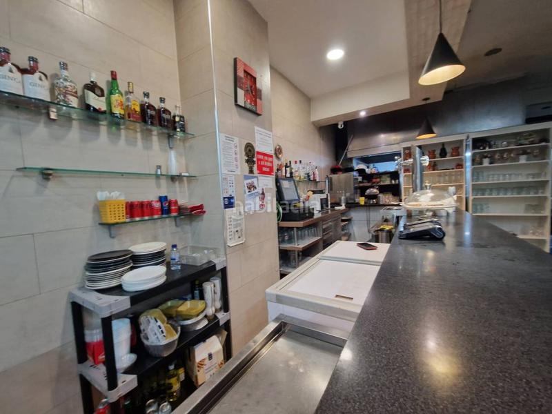 Foto 4d12b82b-5dce-46f8-8861-de691066e110. Local comercial a San Pedro de Deusto - La Ribera Bilbao