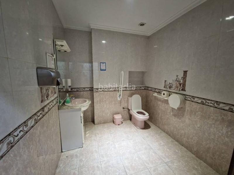 Foto 50fbee01-1761-4f27-8263-821b5e670339. Local comercial a San Pedro de Deusto - La Ribera Bilbao