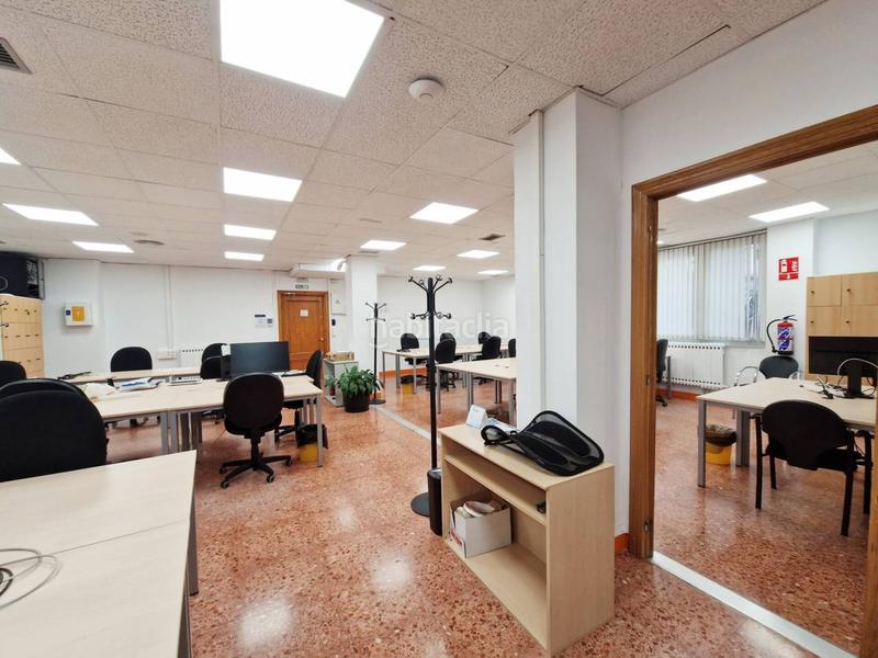 Foto 558f97d2-ceea-4837-8522-f36c6a7589db. Rent office space with heating in Sabino Arana-Jesuitas Bilbao