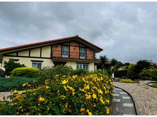 Casa  Bollain. Casa en venta en karrantza harana
