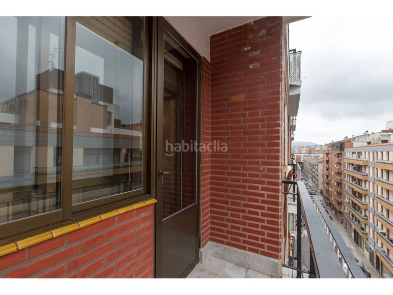 Foto 769cb8bb-63fd-48b8-85d5-fdc6af5f0e54. Rent flat with heating in Ametzola Bilbao