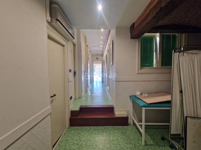 Foto d2532ed1-383c-4e38-9b48-3578d4236611. Rent business premise in Zabalburu Bilbao