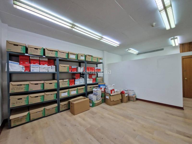 Foto f4617870-64ad-4c3a-a5e4-ee8df77915cf. Location bureau dans Campuzano Bilbao