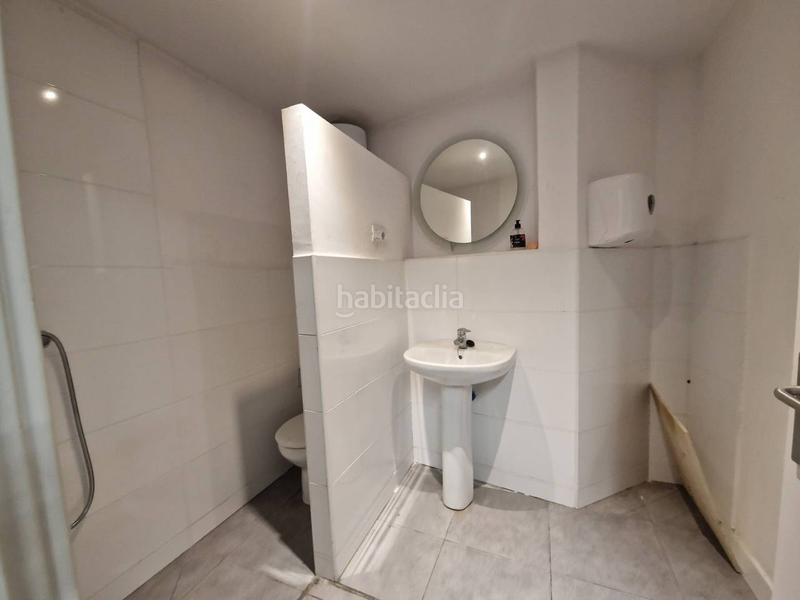 Foto d99412b8-c7cd-4f8d-96ce-82cc3cd62c22. Alquiler local comercial local en alquiler en doneperiagadeustuibarra en Bilbao