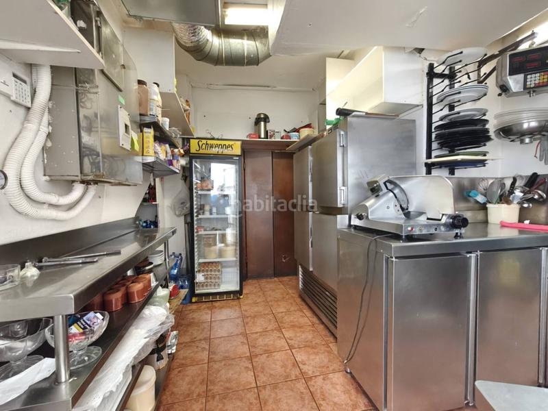 Foto 08979c76-59a3-4b17-9d90-e896944b0a12. Local comercial venta de bar restaurante abandoibarra en Bilbao