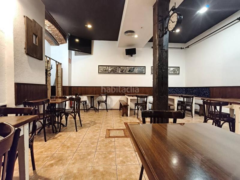 Foto c6196638-3839-4647-b23f-f24cb28e0e54. Local comercial venta de bar restaurante abandoibarra en Bilbao